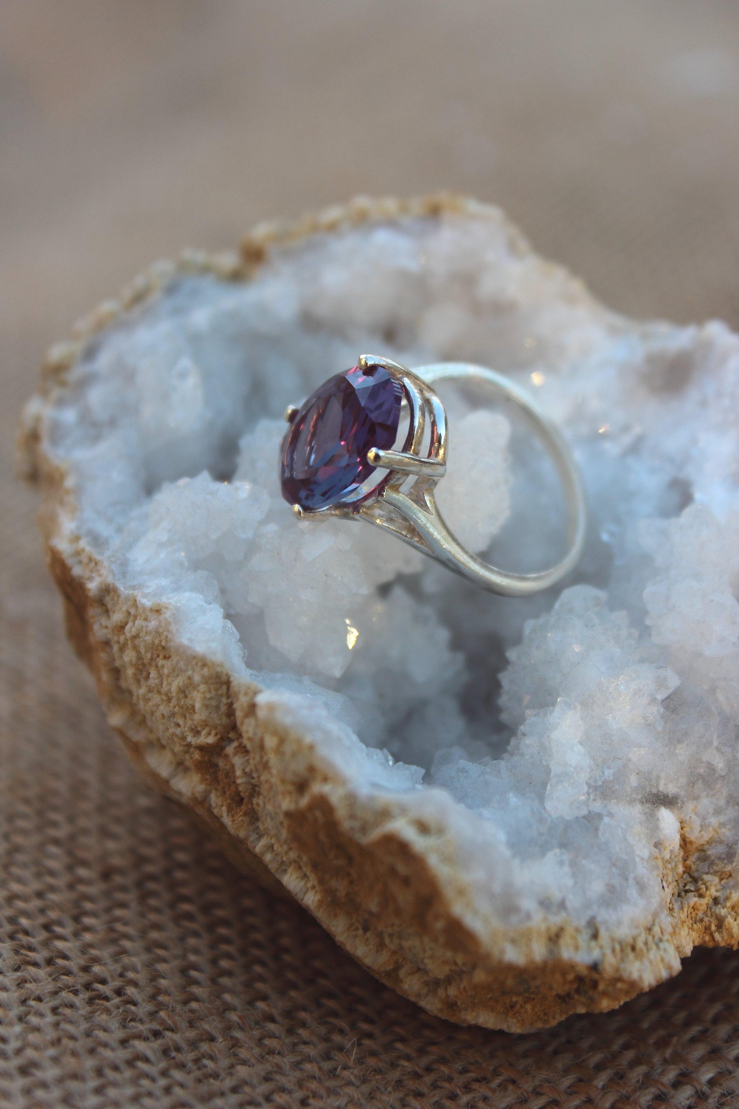 Quartz Oval Ring