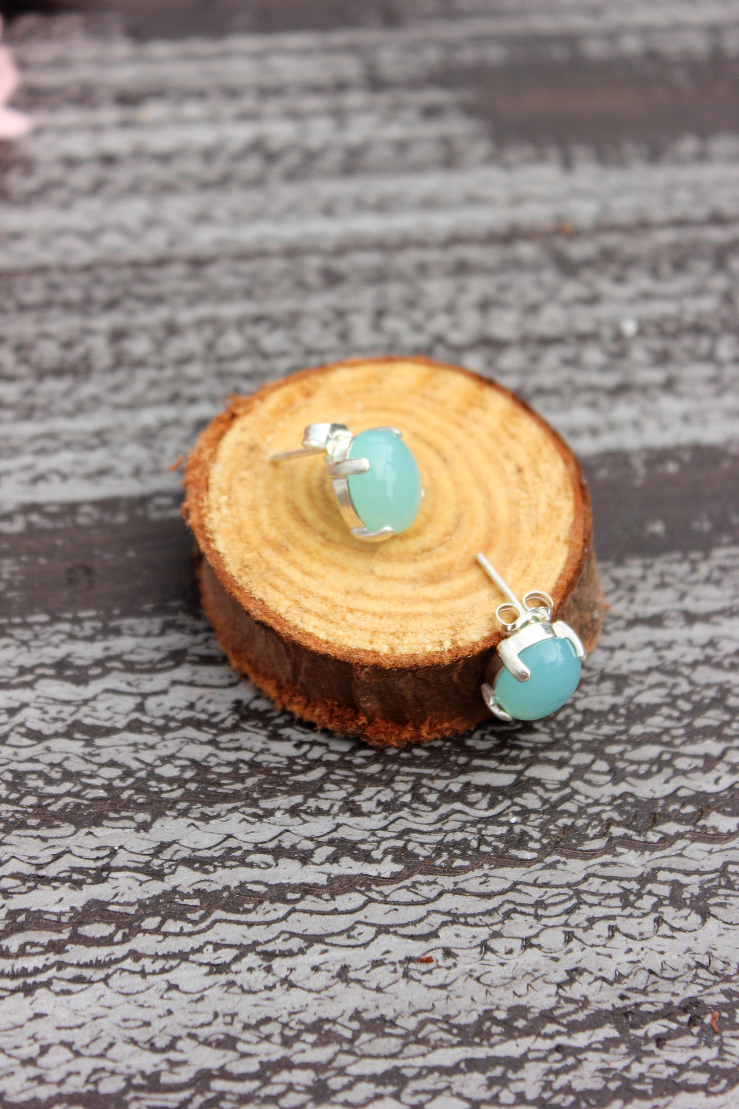 Peruvian Chalcedony Oval Earrings