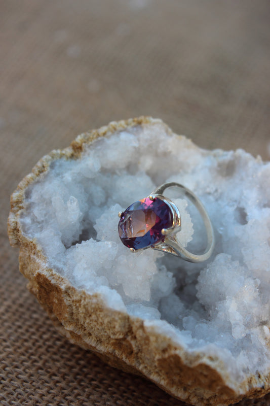 Quartz Oval Ring