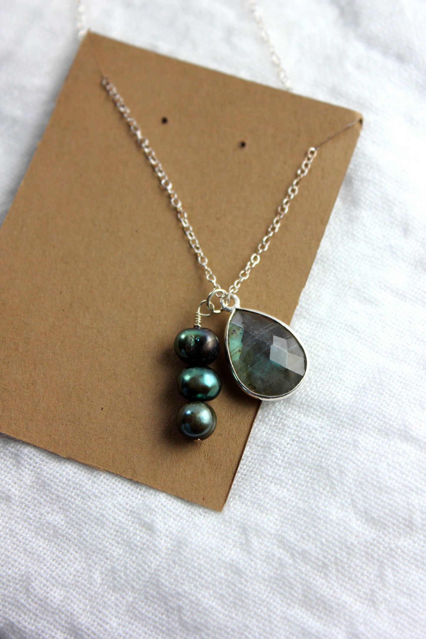 Flashy Labradorite and black pearl necklace