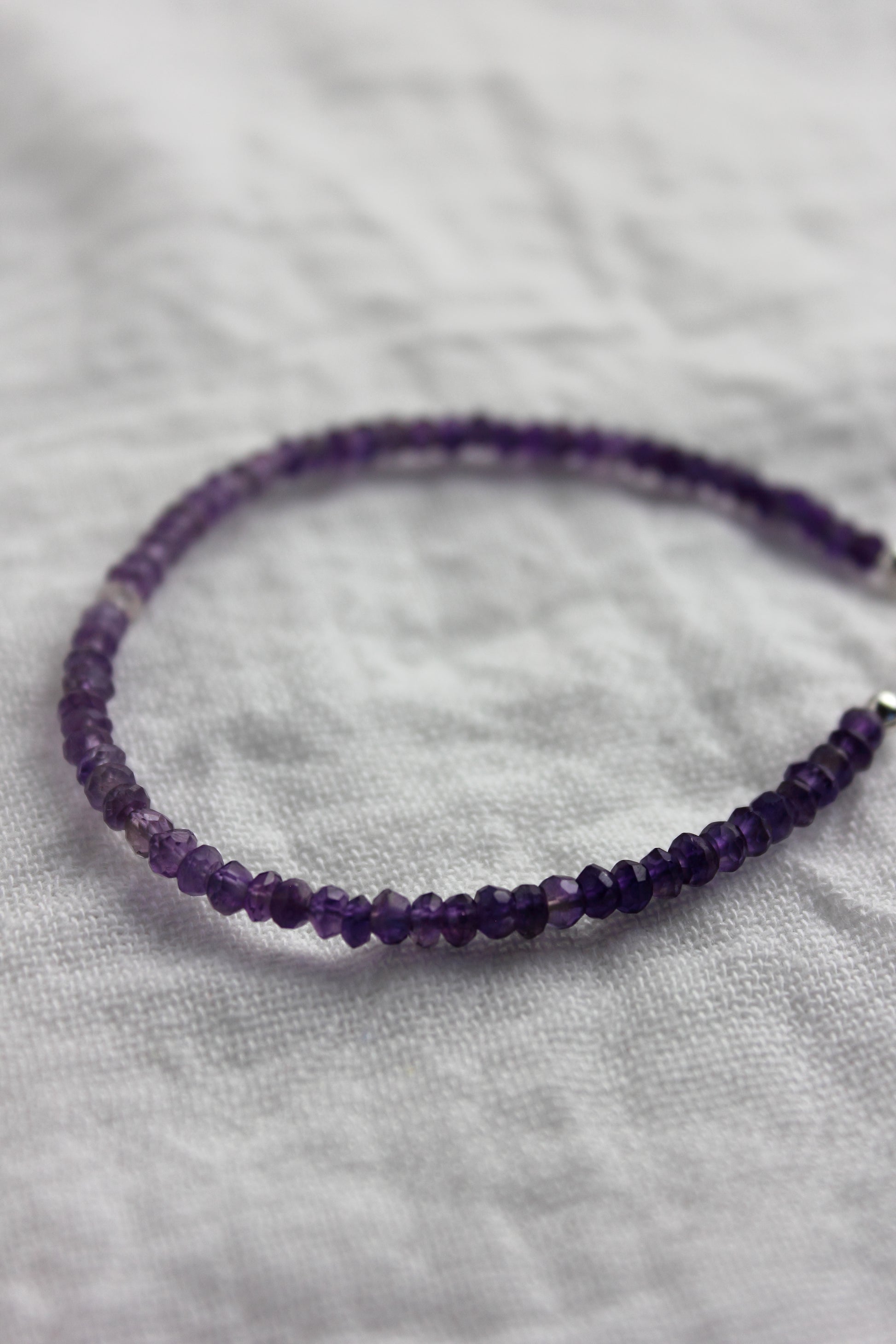 Shaded amethyst faceted bracelet